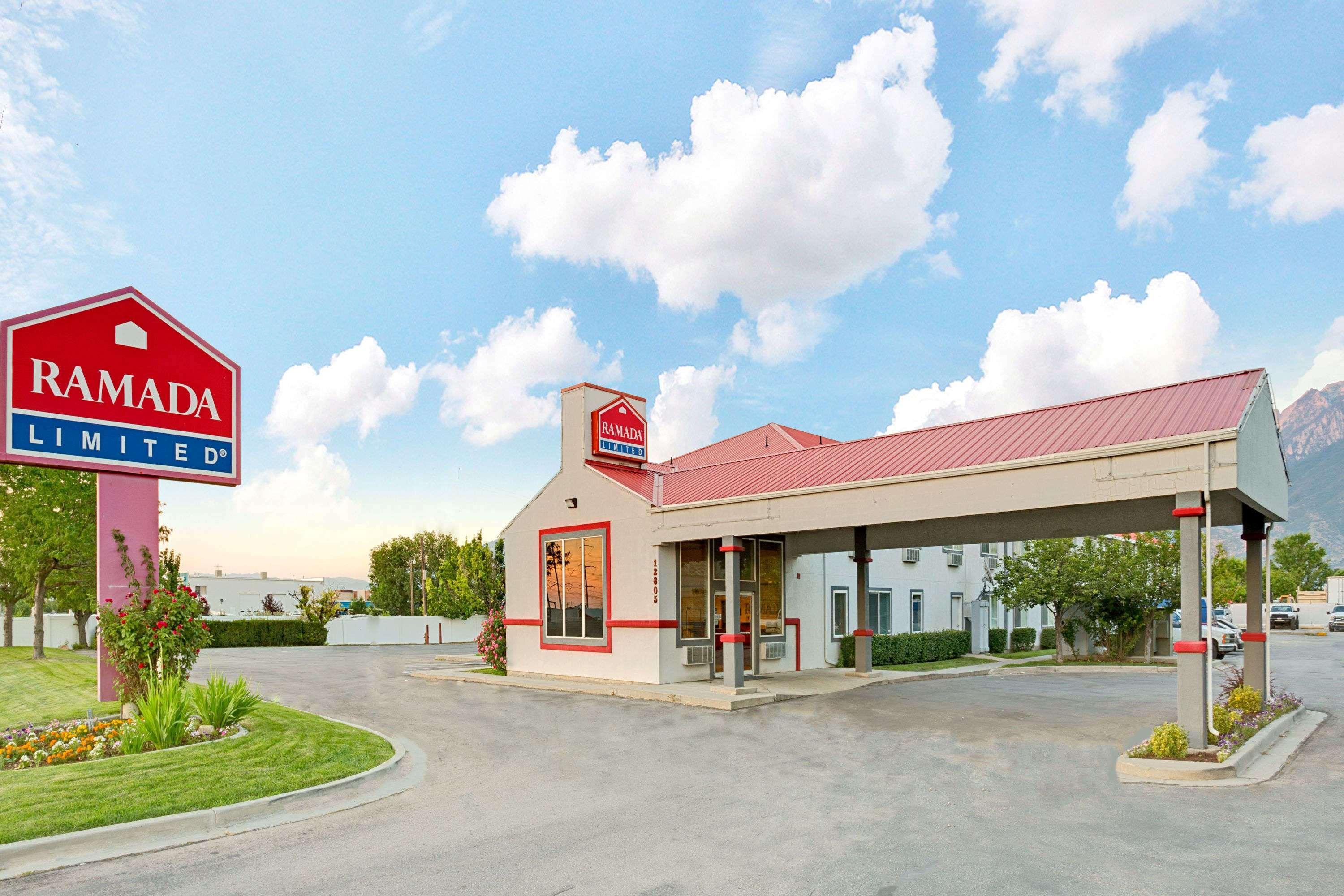 Hotel Ramada By Wyndham Draper, Utah Exterior foto